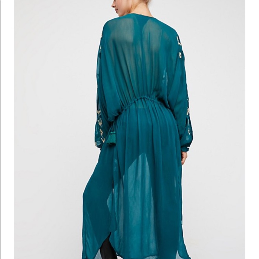 Dress - Picture 11 of 13